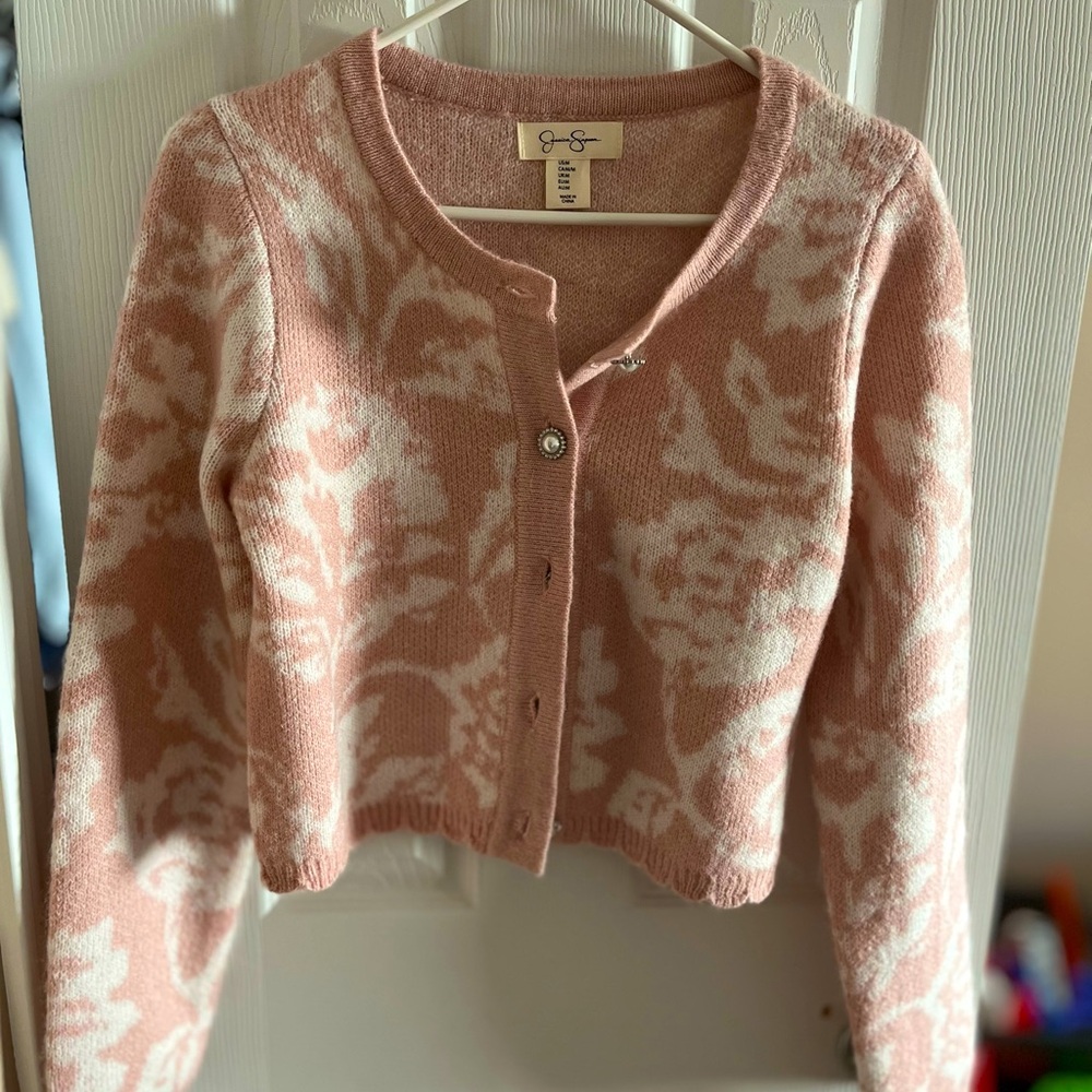 NWOT Jessica Simpson Pink Floral Button-Up Cardigan Sweater – Size Medium
